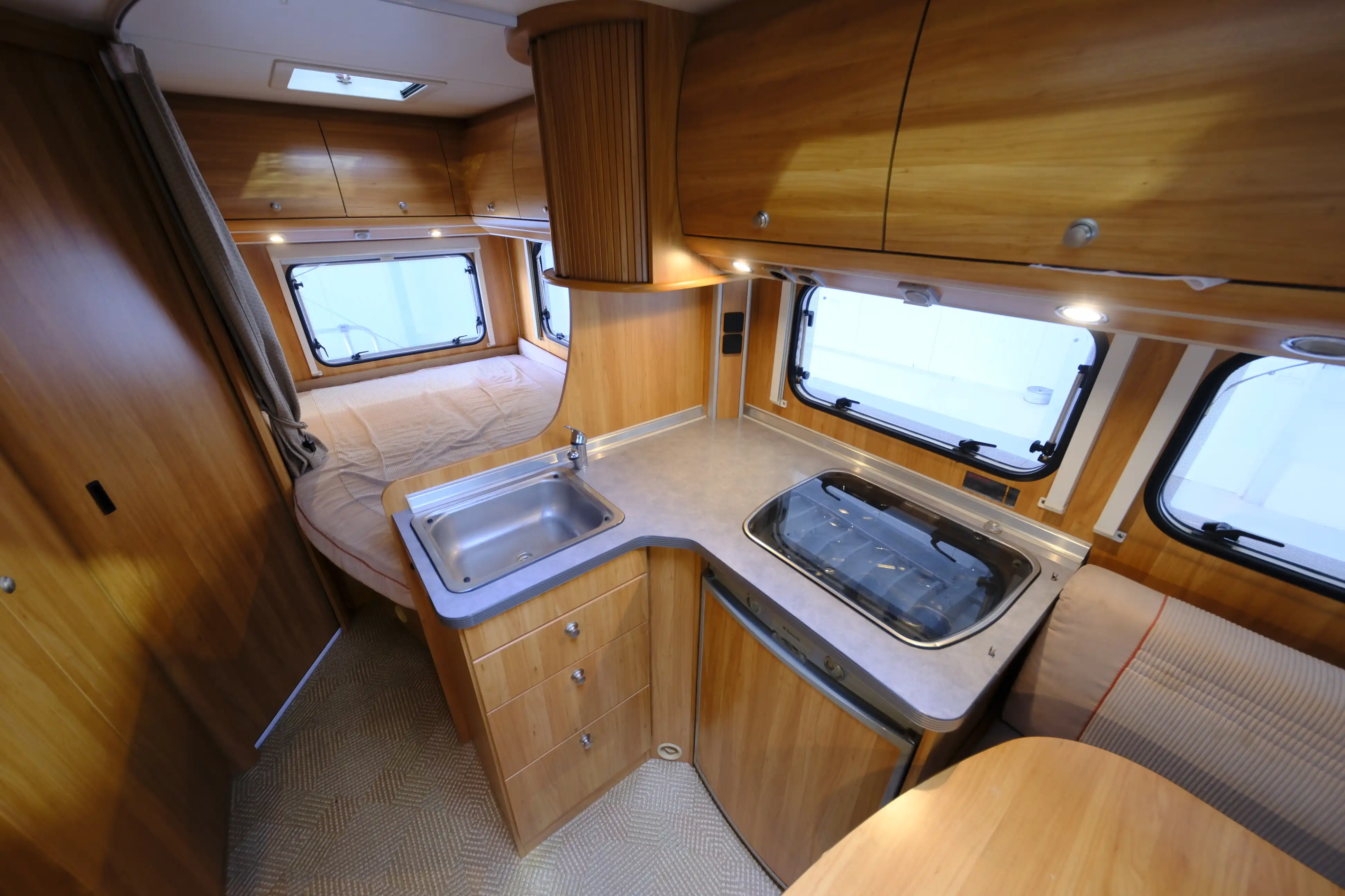 BUERSTNER Marano T 580